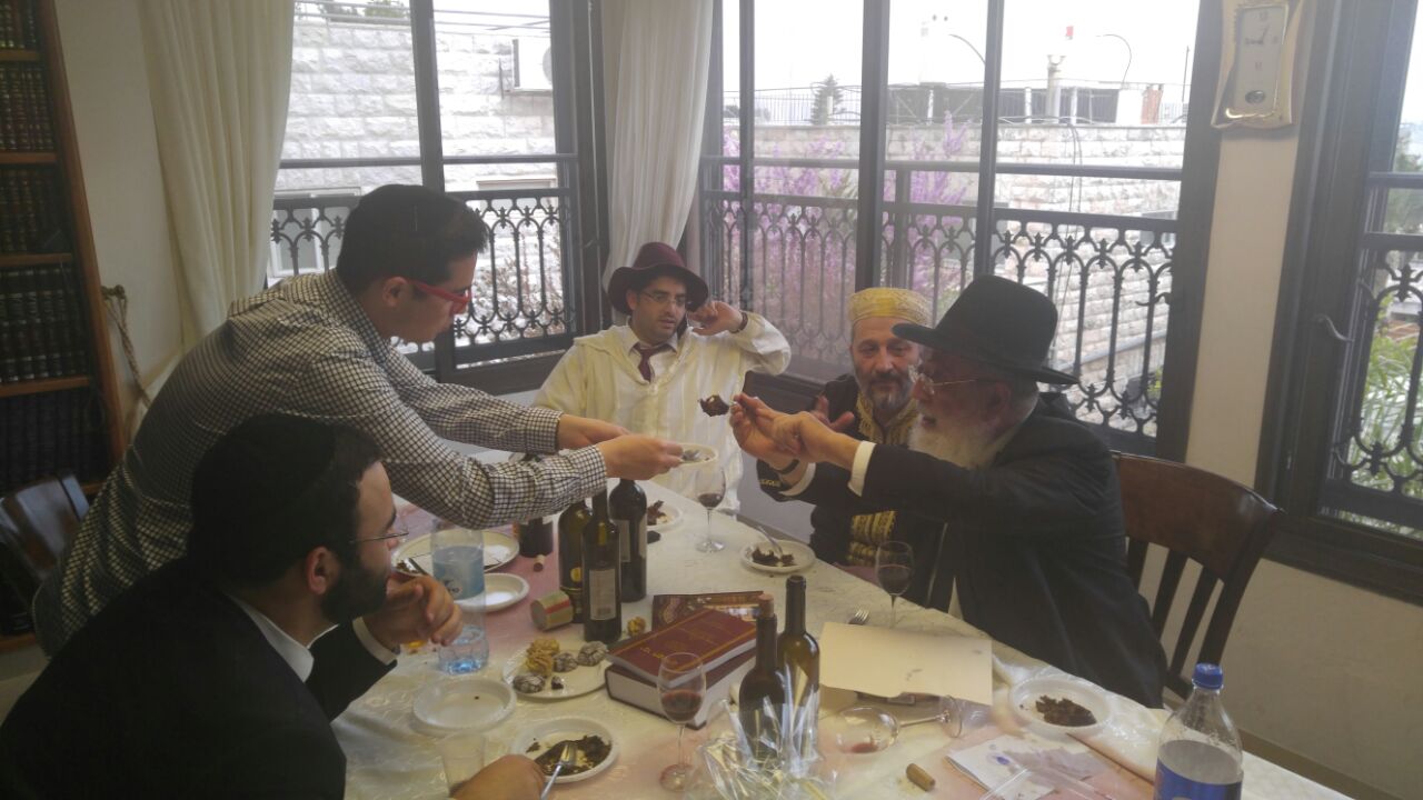 דרמה בכניסת שבת: דרעי הגיע למעונו של הגר"ש עמאר