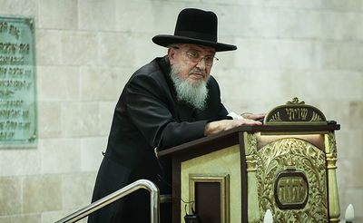 הגרב"מ אזרחי: "גזירת החינוך יותר קשה מגזירת הגיוס"