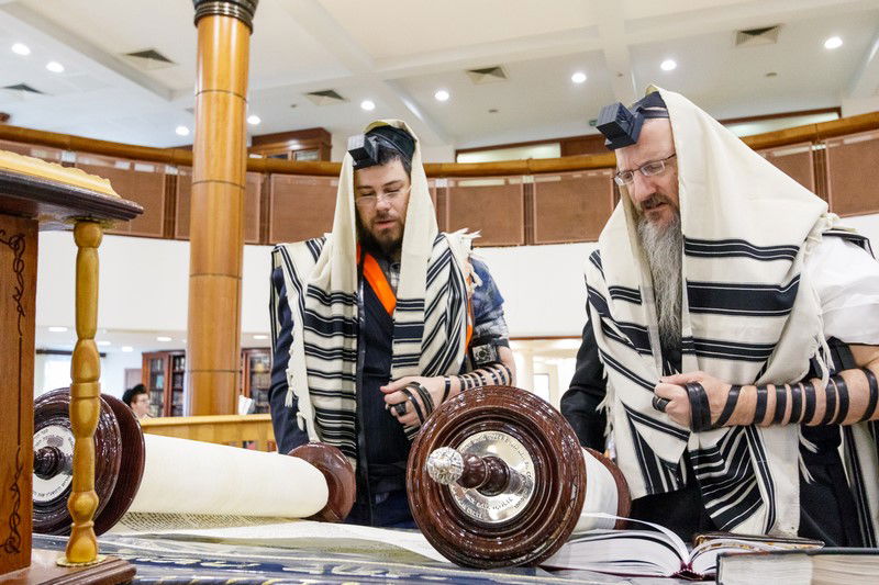 גלריה פורימית מחג פורים במוסקבה • צפו