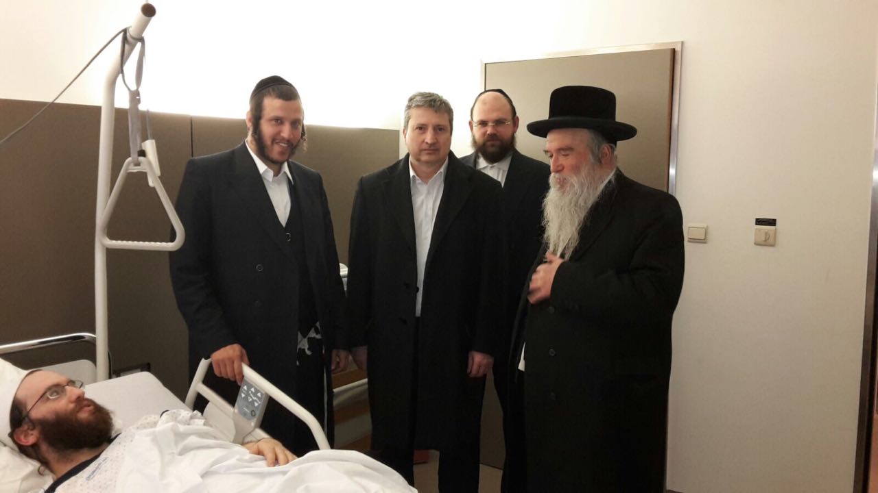 שני הגיסים שנפצעו יוטסו ארצה במטוס פרטי