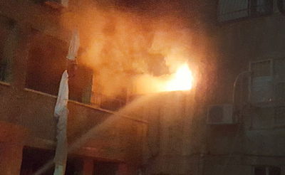 פצועים באורח קשה וקל בשריפה בבניין מגורים בבני ברק