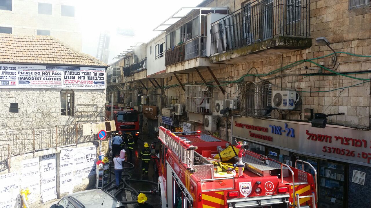 צפו בווידאו: לוחמי האש נלחמים בלהבות