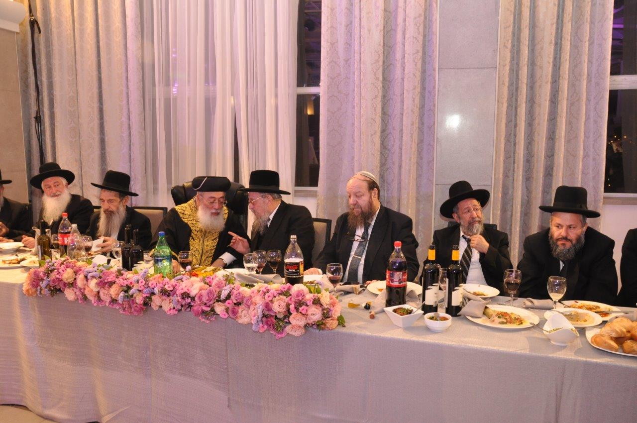 שמחת חתונת נכדת הראשל"צ  ורבה של ירושלים הגר"ש עמאר