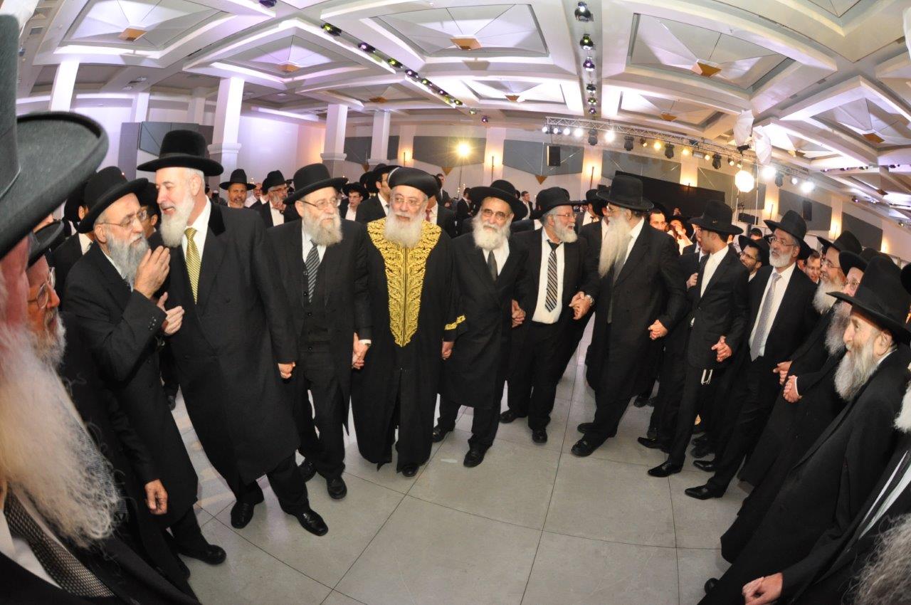 שמחת חתונת נכדת הראשל"צ  ורבה של ירושלים הגר"ש עמאר