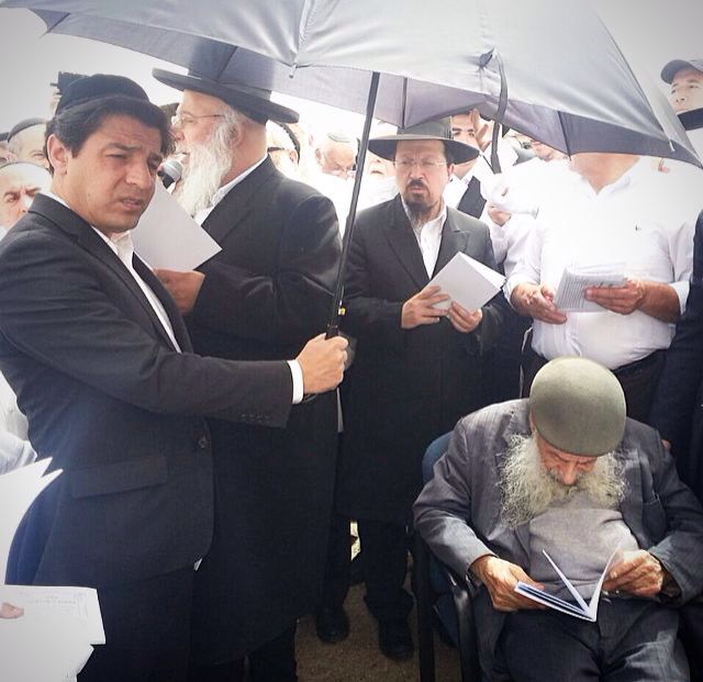 תיעוד: המקובלים ב"ברכת האילנות" בגבעון