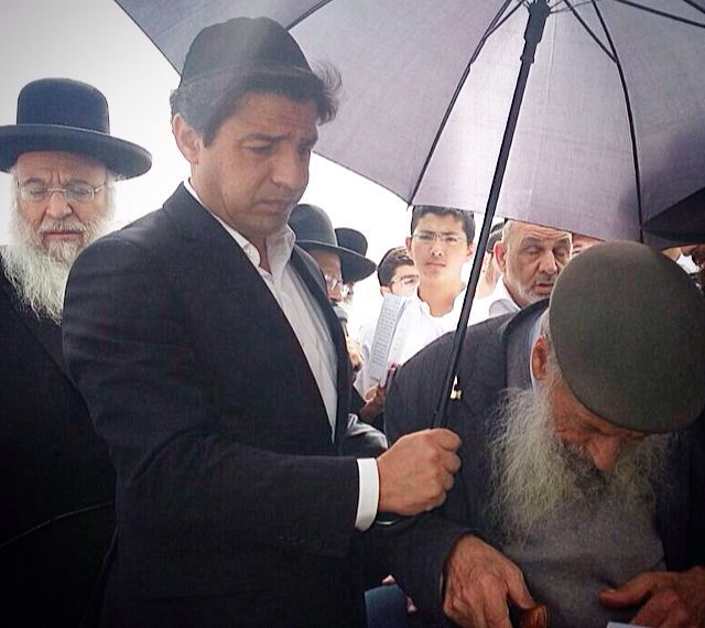 תיעוד: המקובלים ב"ברכת האילנות" בגבעון