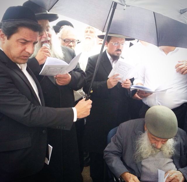 תיעוד: המקובלים ב"ברכת האילנות" בגבעון