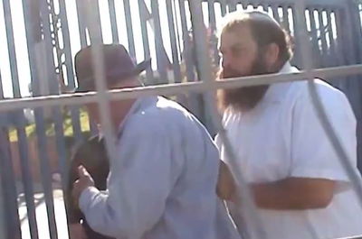 בנצי גופשטיין זוכה מתקיפת פעיל השמאל עזרא נאווי