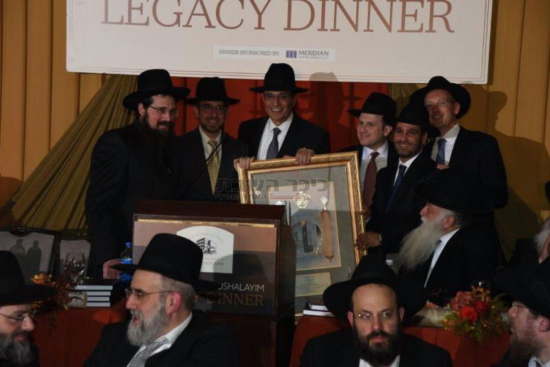 תיעוד: דינר יוקרתי בברוקלין לישיבת מיר