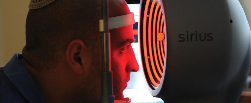 ניתוח לייזר חדשני : רואים לכם בעיניים