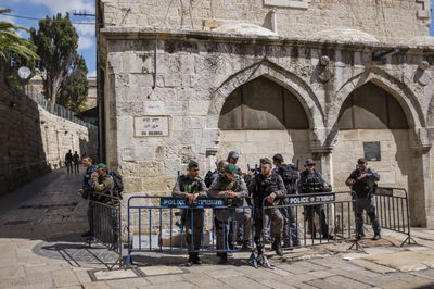 שוטרים ברובע המוסלמי. ארכיון