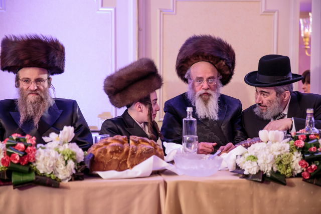 בר מצווה לנכד האדמו"ר מקאסוב • גלריה