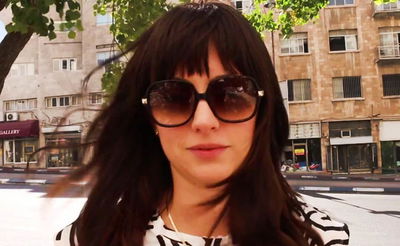 הדוגמנית שהפכה לחרדית: סיפרה של חיה שרי