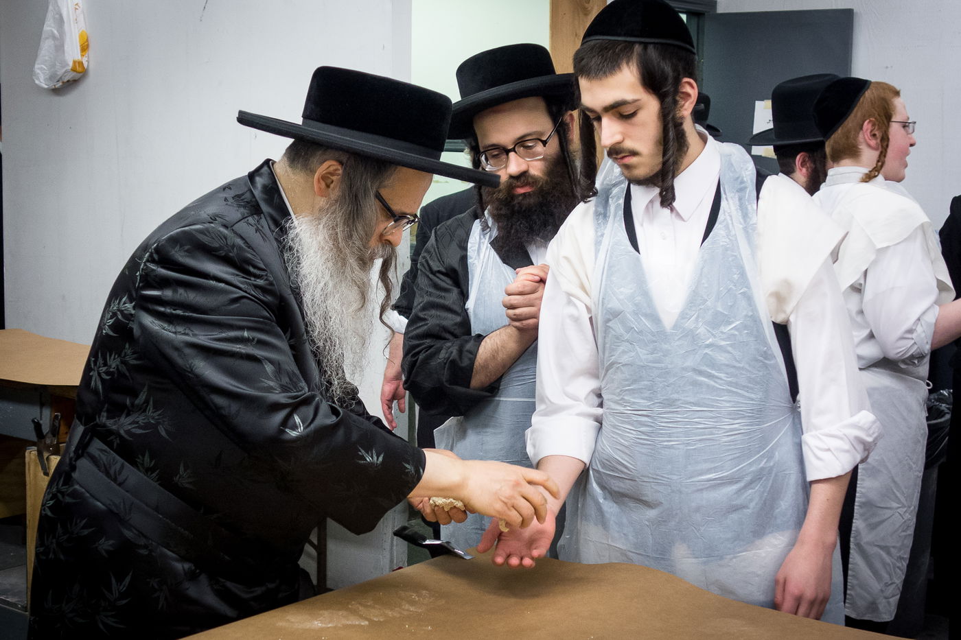 כ"ק האדמו"ר מהרי"י מסאטמר באפיית מצות