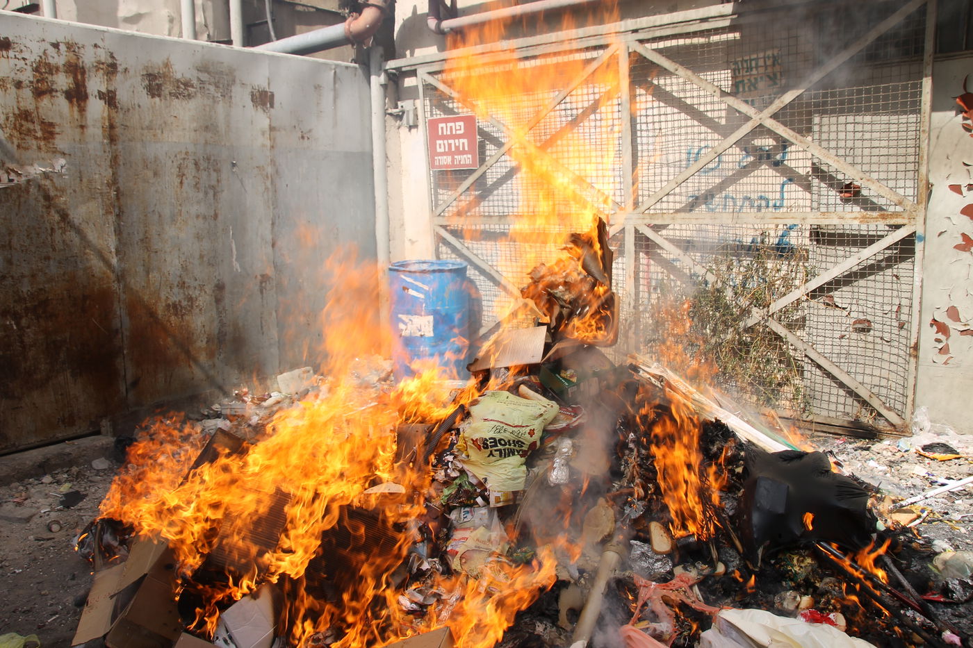 מכירת החמץ האחרונה של תושבי בני ברק