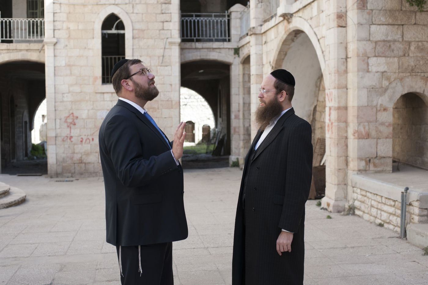 יועצים לאור