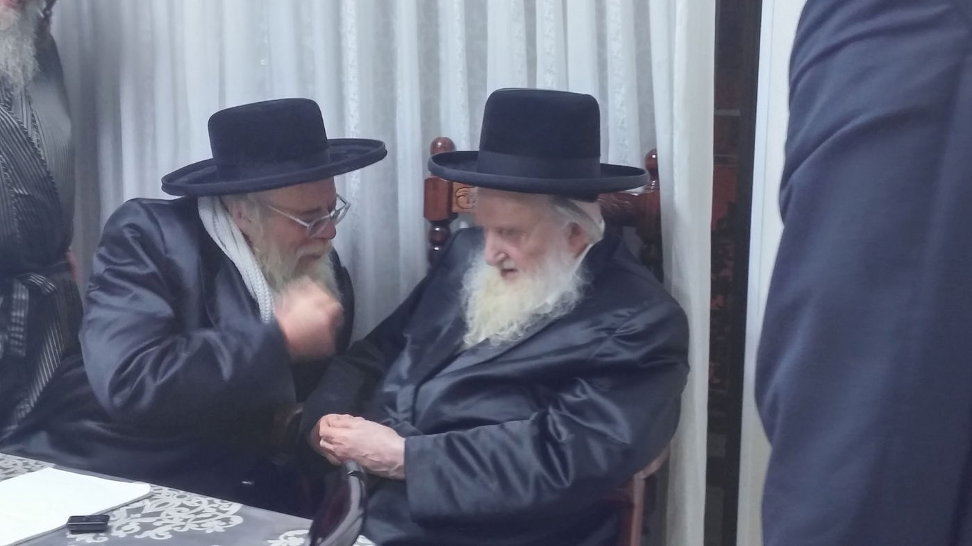 הראב"ד והאדמו"ר מתולדות אהרן נפגשו והודו זה לזה • צפו