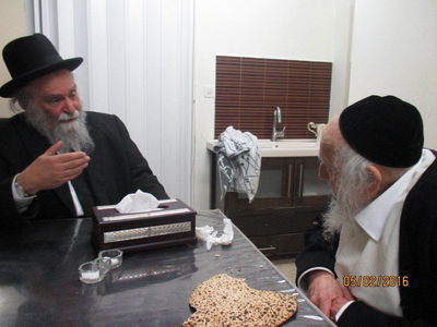 הרב מילר אצל הרב אוירבך