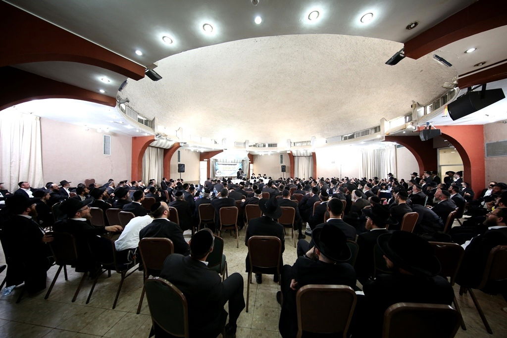 רבי גרשון אדלשטיין: "יש יצר הרע לדעת נייעס, אפשר להיגמל"