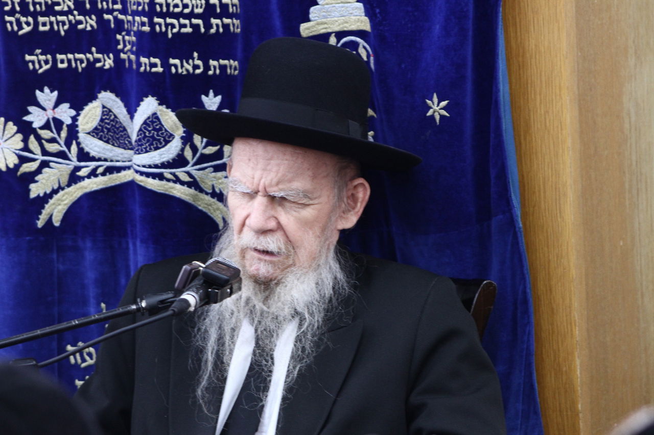 רבי גרשון אדלשטיין: "יש יצר הרע לדעת נייעס, אפשר להיגמל"