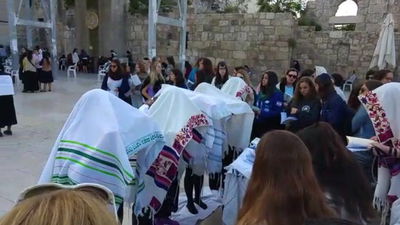 "ברכת כוהנות" בכותל, הבוקר