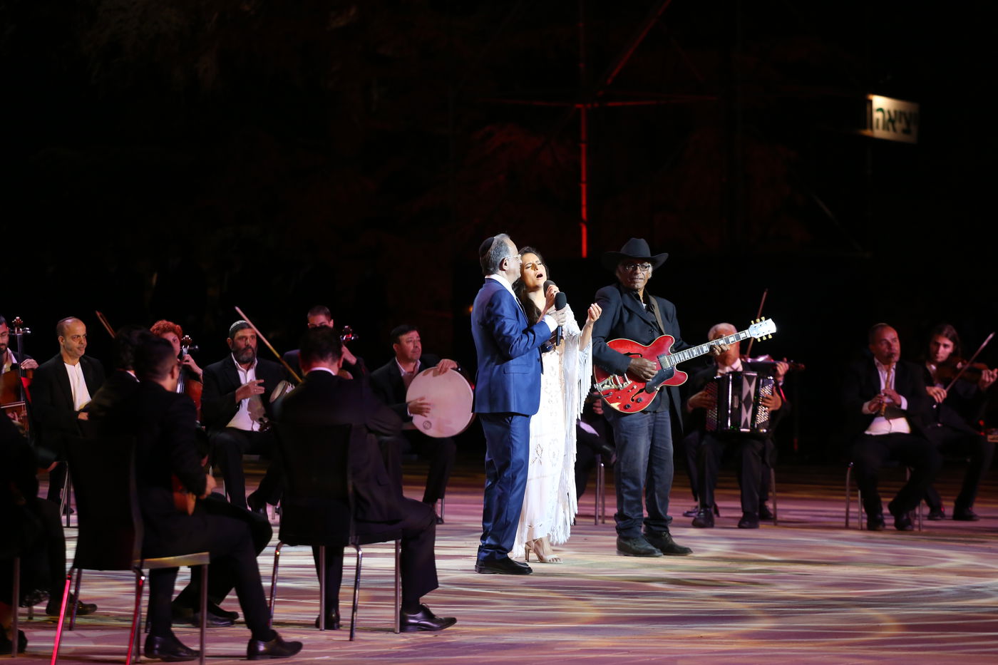 גלרית ענק: טקס יום העצמאות בהר הרצל