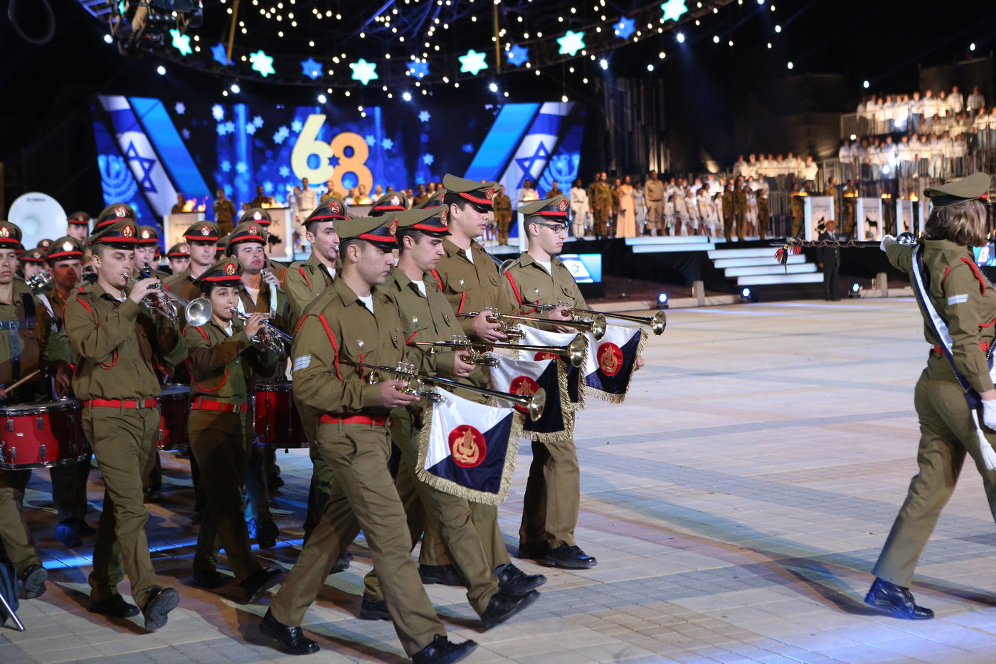 גלרית ענק: טקס יום העצמאות בהר הרצל