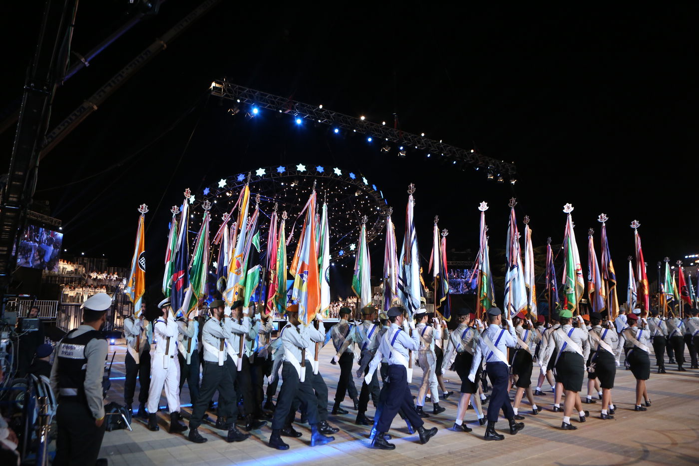 גלרית ענק: טקס יום העצמאות בהר הרצל