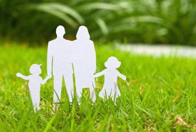 ההורים סובלים מפיצול אישיות – הקטינה תועבר לאימוץ