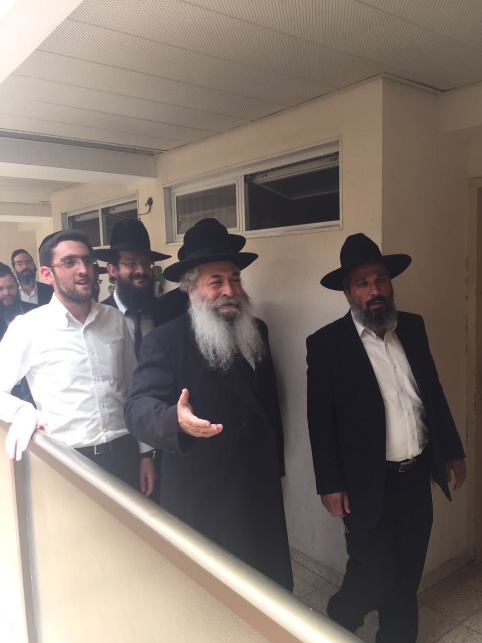 ראש ישיבת "אור אלחנן" הפתיע את תלמידיו ובא למסור 'שיעור כללי'