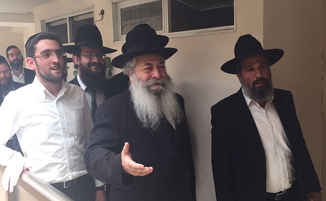 ראש ישיבת "אור אלחנן" הפתיע את תלמידיו ובא למסור 'שיעור כללי'