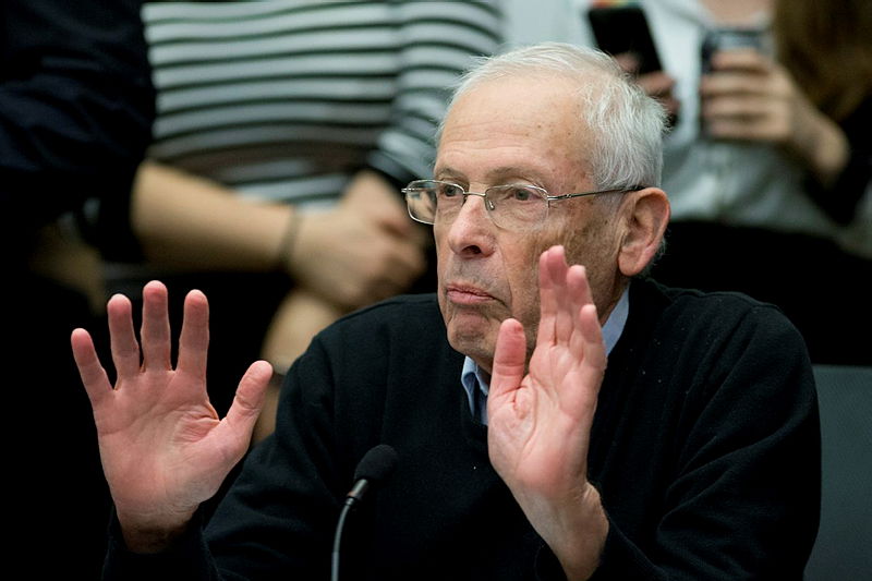 בני בגין: מינוי ליברמן לשר הביטחון - הזוי