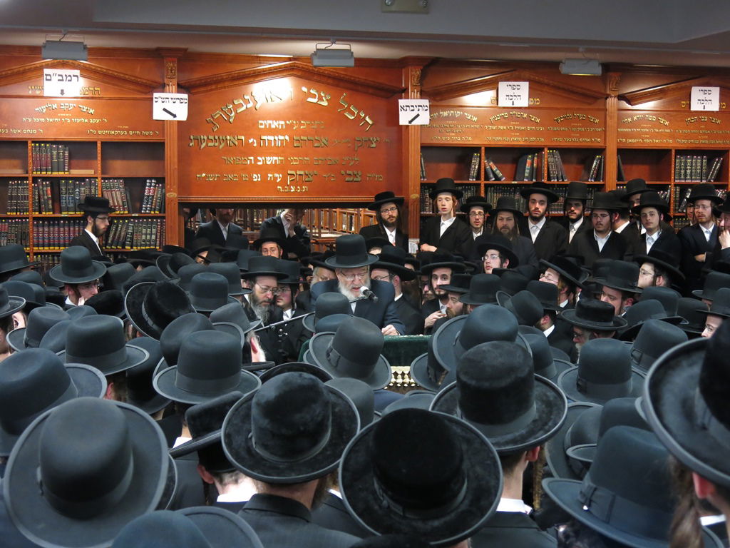 תיעוד אחרון: סאטמר נפרדה מבכירי עסקניה