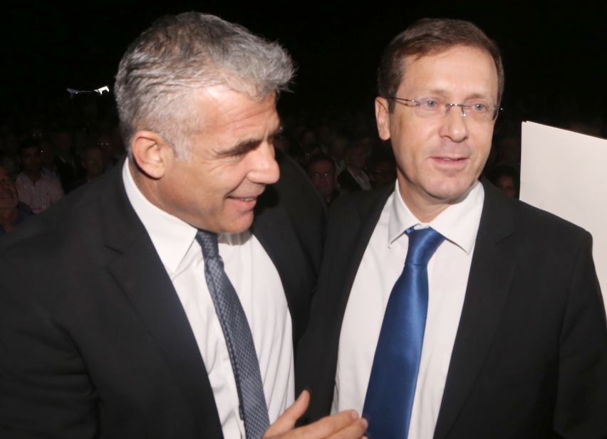 יצחק הרצוג ויאיר לפיד