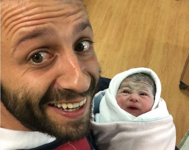 אבא ינקי והתינוקת החדשה