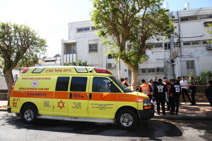 בדרך לבית הספר: בת 12 נפגעה מרכב חולף