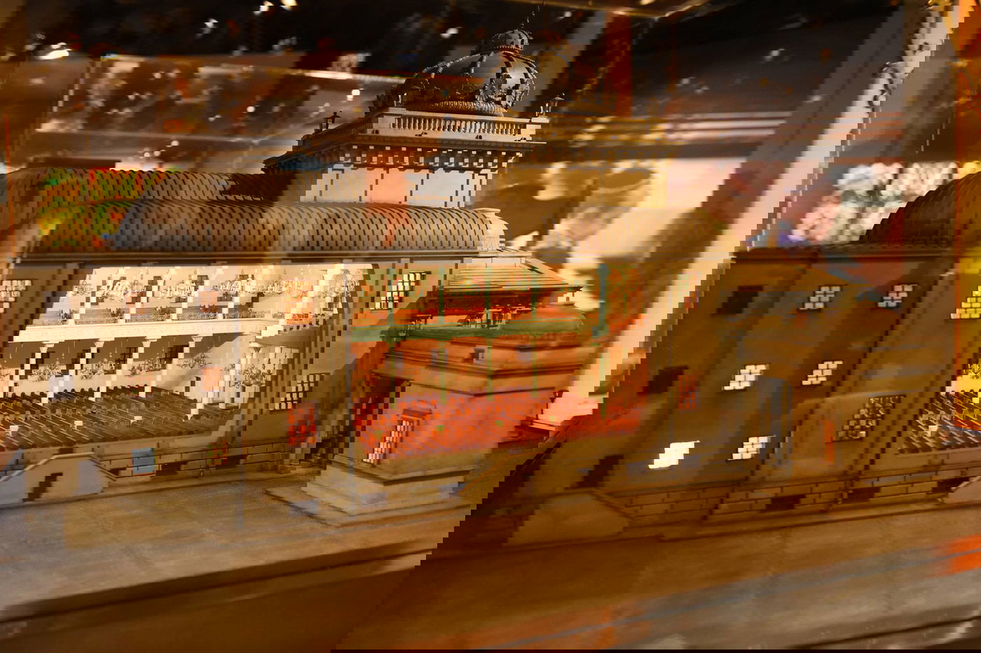 תערוכה חדשה: בתי כנסת מרהיבים מסביב לעולם