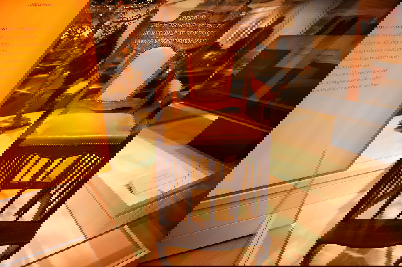 תערוכה חדשה: בתי כנסת מרהיבים מסביב לעולם