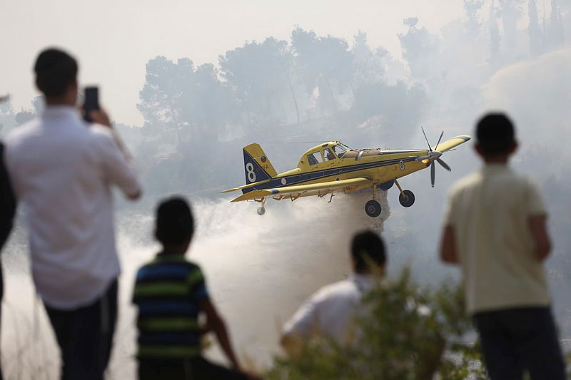 אחרי 5 שעות: הושגה שליטה על שריפת הענק באזור ירושלים