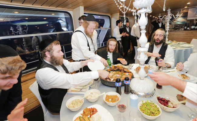 הגרש"ס סורוצקין ביאכטה