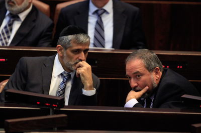 אלי ישי ואיווט ליברמן