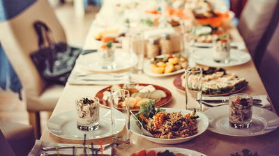 2 מתכונים לסלמון וסלט בריאות טעים ופוטוגני