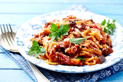 ספגטי ברוטב בולונז פרווה