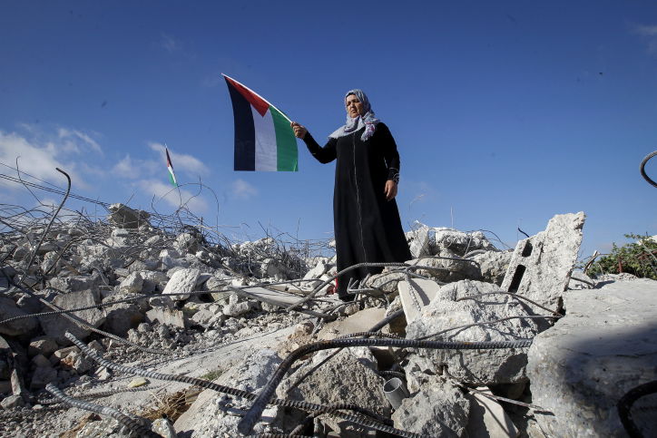 הריסות בית מחבל בכפר יטא