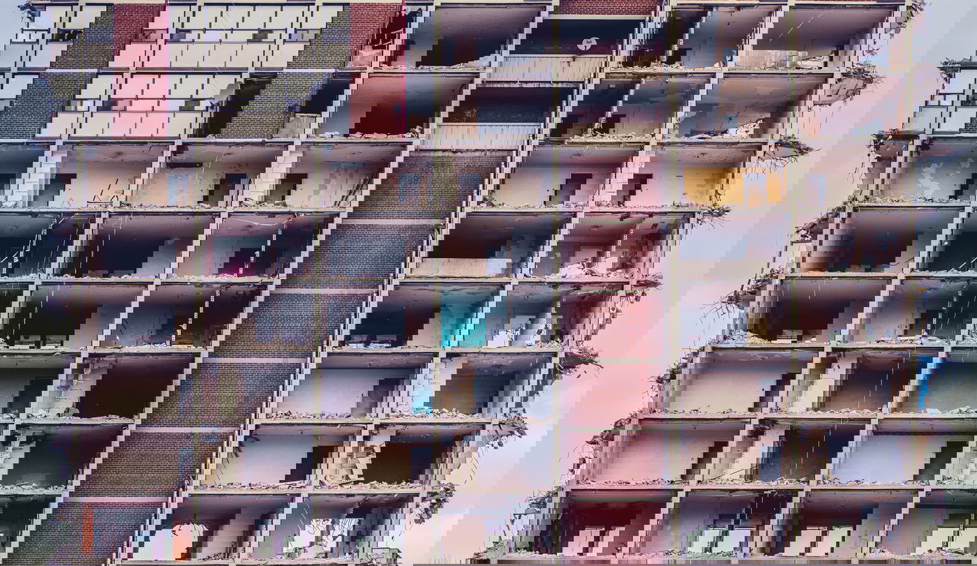 קופת החולים הותירה אחריה בניין הרוס. אילוסטרציה