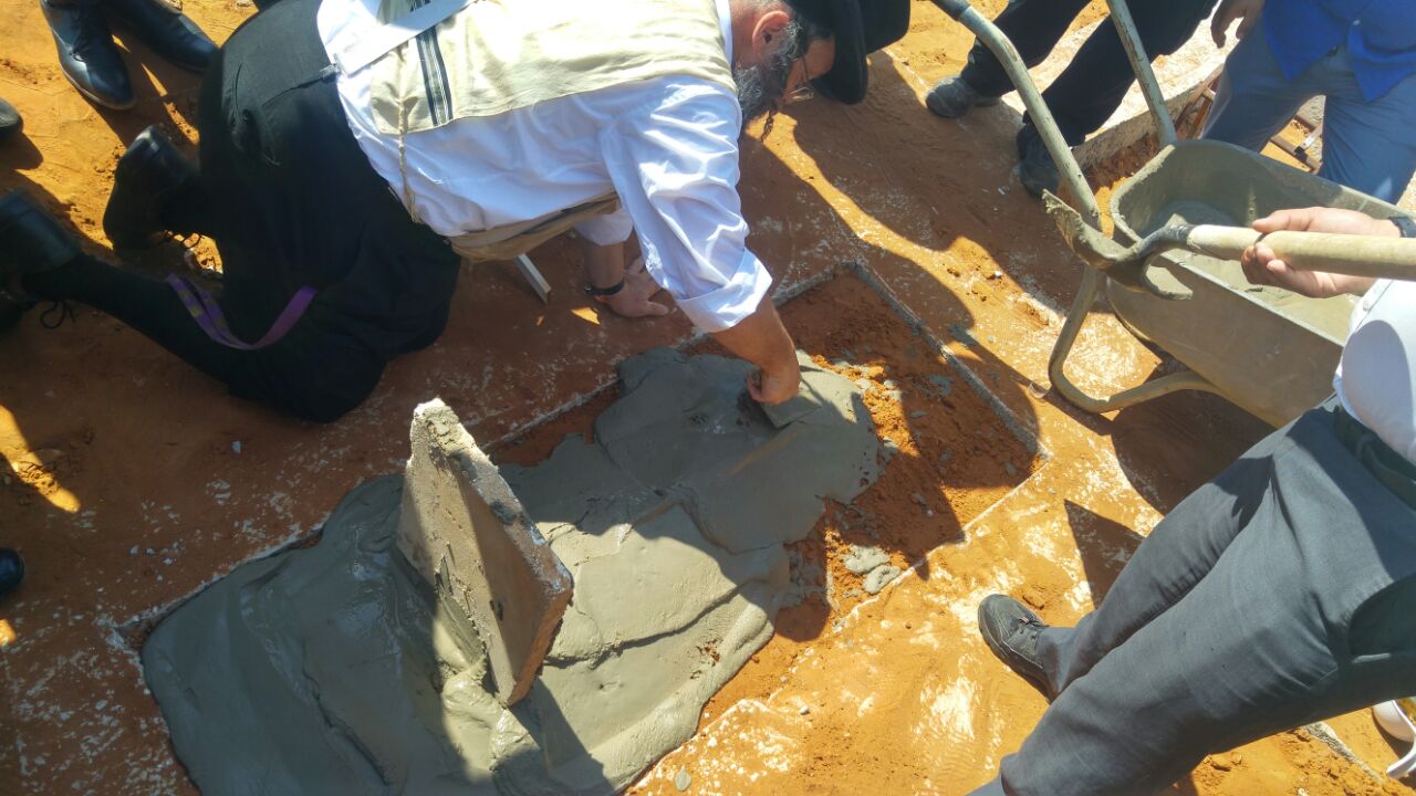 משפחת לסרי קמה מהשבעה ועלתה לקבר בנם