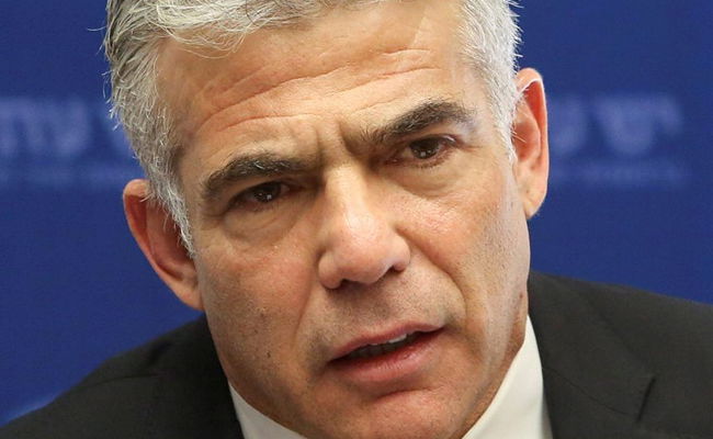 לפיד נעדר מהכנסת ונקנס ב-6,000 שקלים