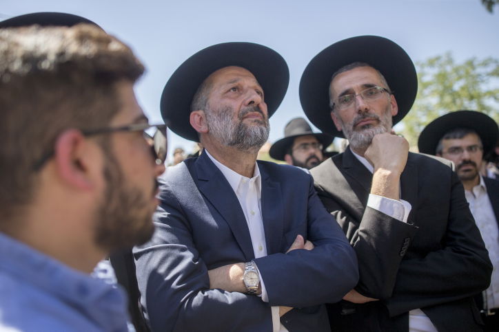 תיעוד דומע: מסע הלווית אשת נשיא המועצת