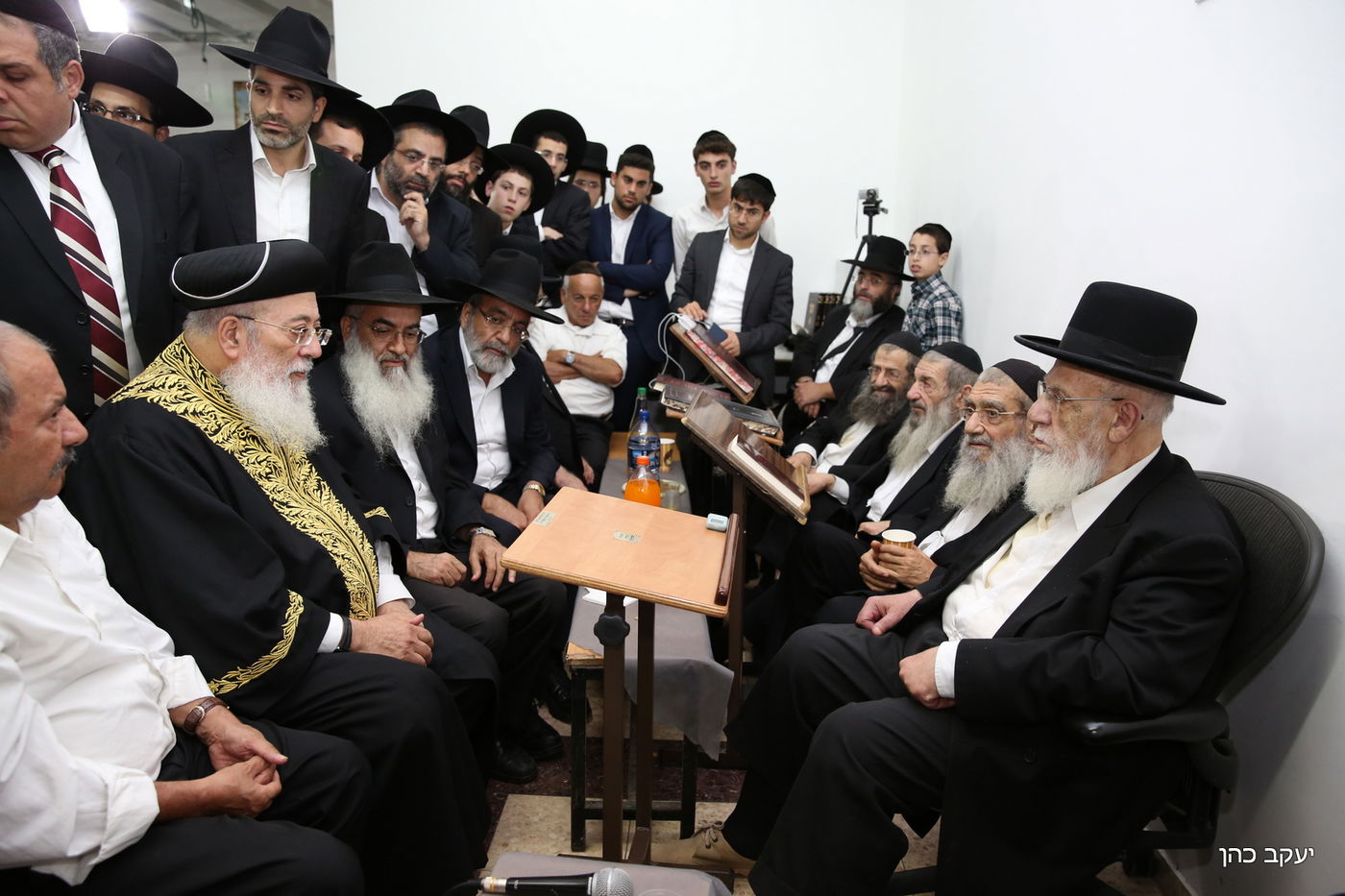 הגר"ש כהן והגר"ש עמאר, הערב