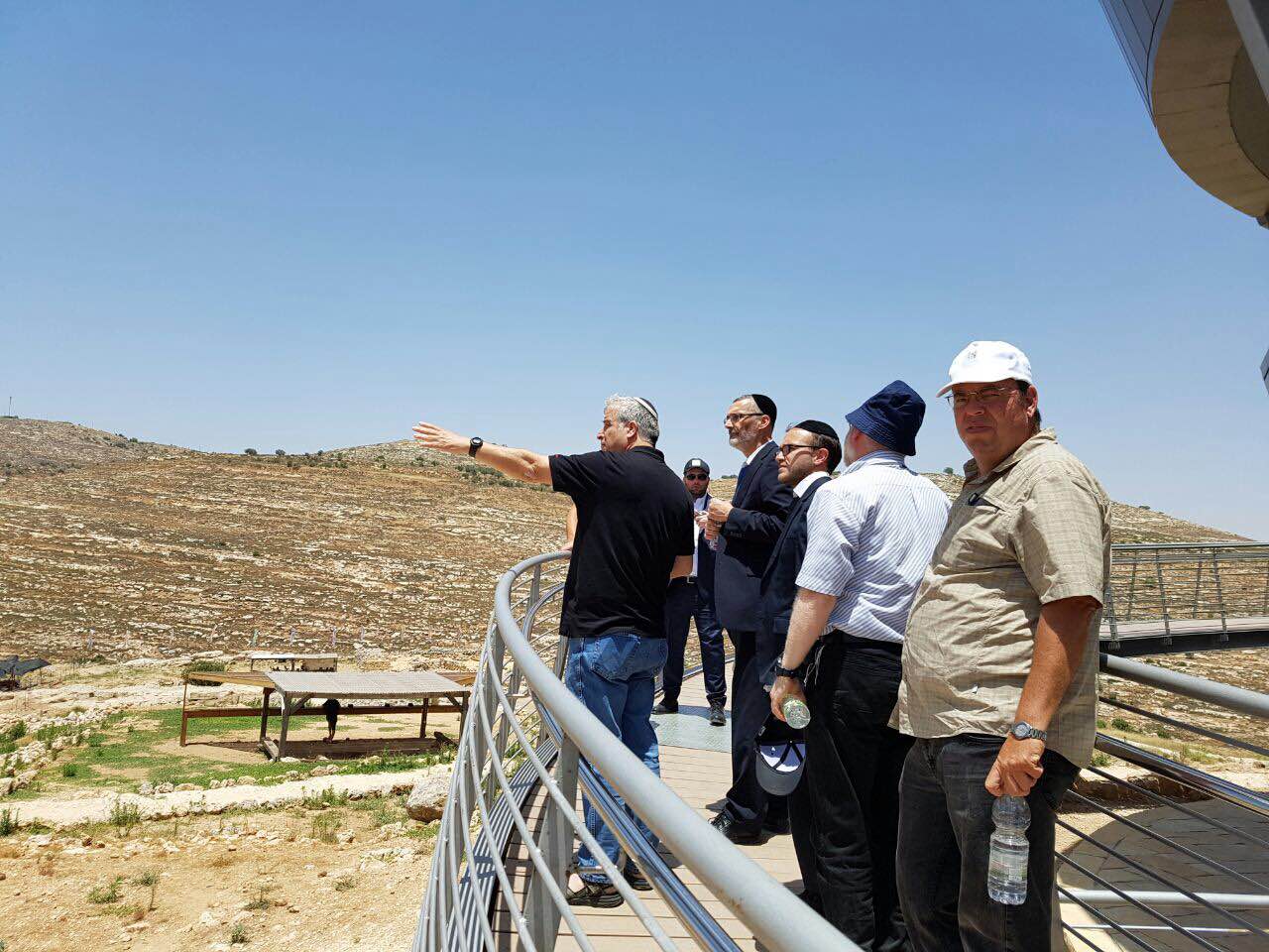 ביקור יוצא דופן באתר שילה הקדומה.